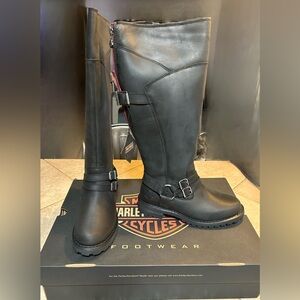 Black Woman’s Lomita Leather Riding Boots